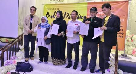 During the FoBD Townhall, 5 Candidates of P118 Setiawangsa pledged against the development of Bukit Dinding